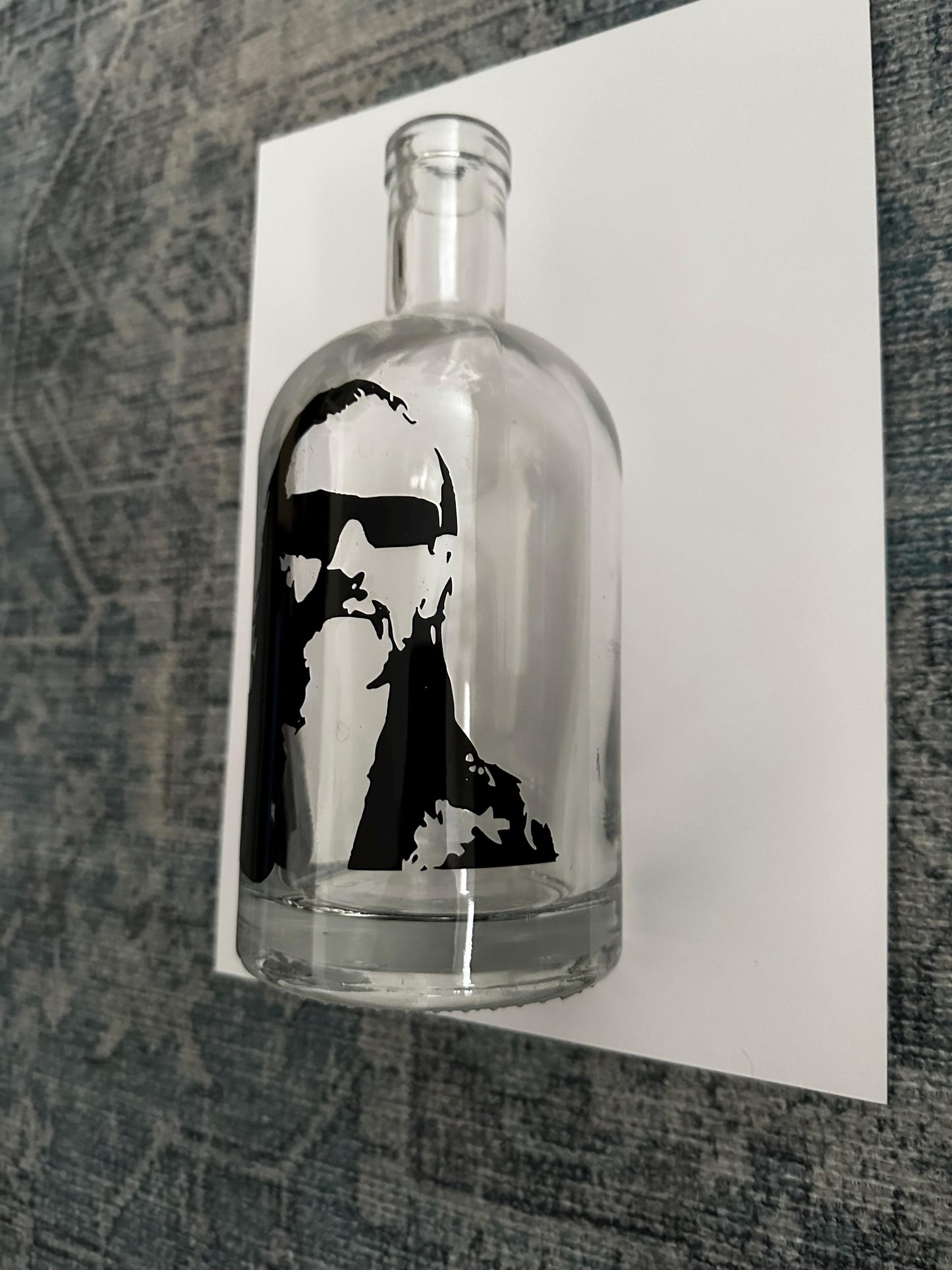 Lemmy Kilmister Tribute Glass Bottle – Handmade Motorhead Rock Memorabilia with Bottle Silhouette Art