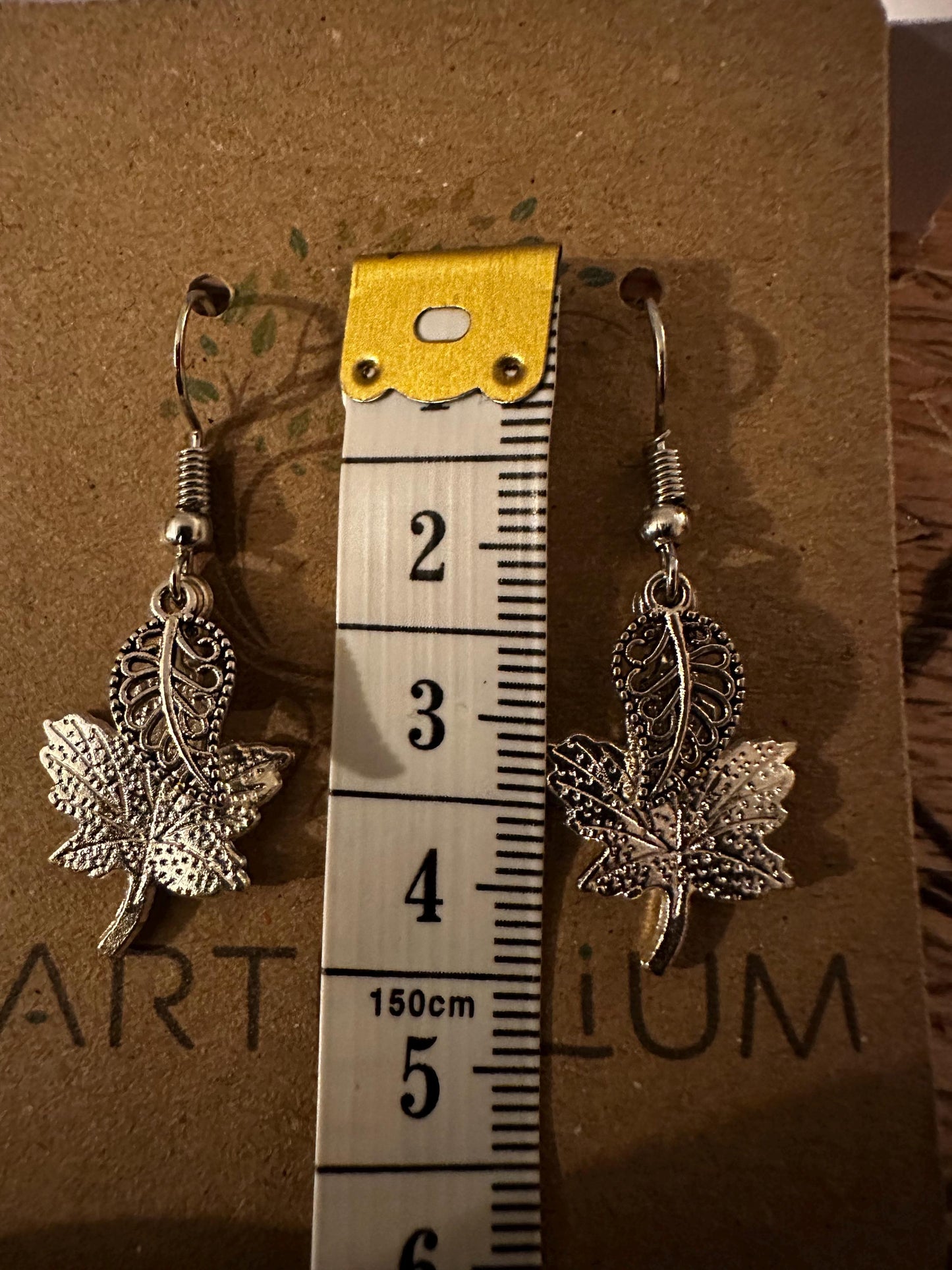 Autumn Oak Leaf Earrings – Hypoallergenic Dangle Jewelry for Sensitive Ears – Pewter Finish Gift for Women