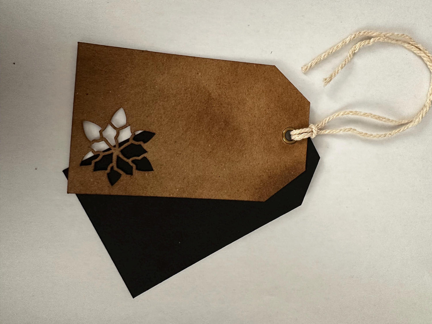 The "Poinsetta Cut Out" Gift Tag