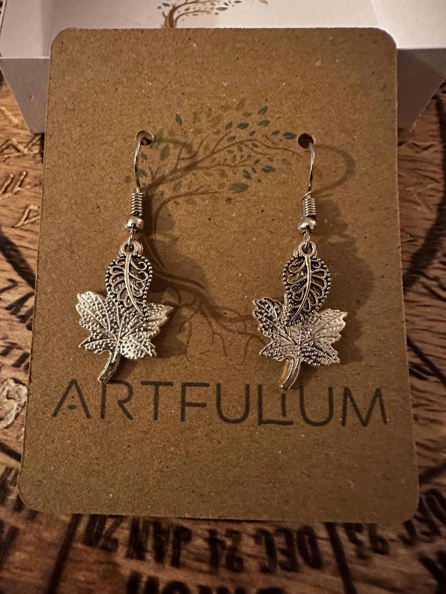 Autumn Oak Leaf Earrings – Hypoallergenic Dangle Jewelry for Sensitive Ears – Pewter Finish Gift for Women