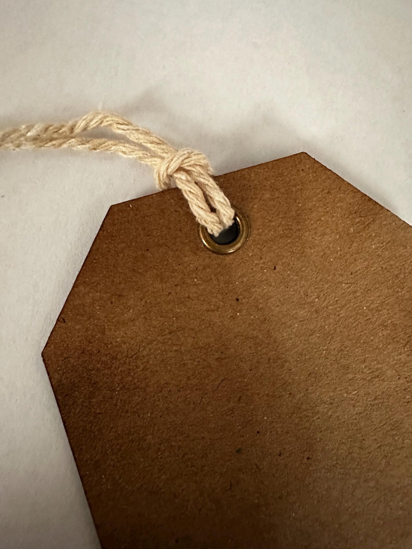 The "Xmas Present Cut Out" Gift Tag